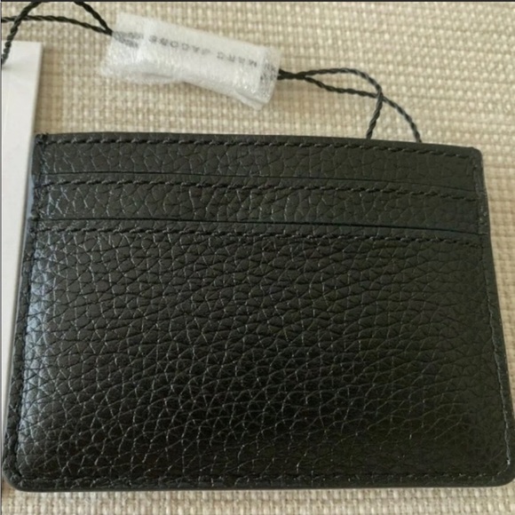 New Marc Jacobs Logo Card Holder -Black Leather Gold Tone Hardware Slim Wallet - Picture 4 of 6